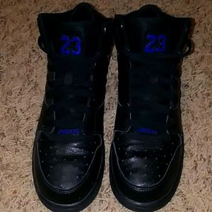 I am selling Nike Jordan's.